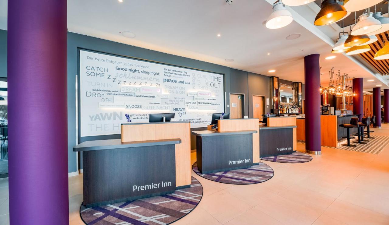 Premier Inn Mannheim City Centre MHG Exterior foto